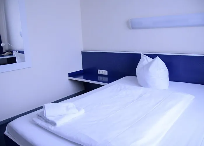 Central-hotel 호텔 에버스발데피노프