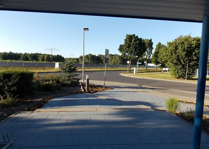 Central-hotel 3* ايبرسوالده فيناو